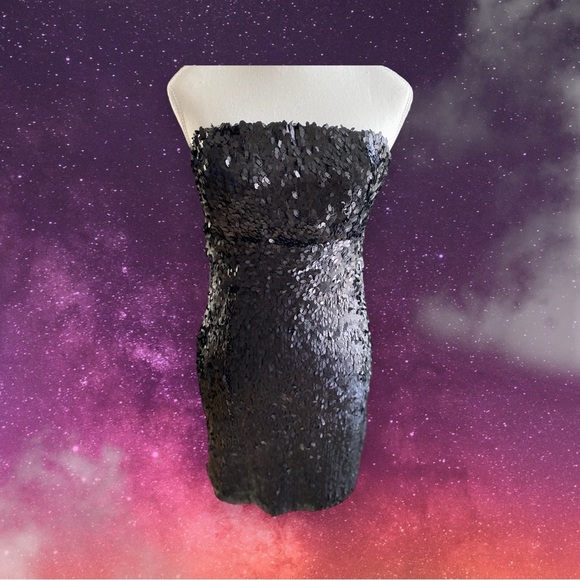 Sparkle & Fade Strapless Black Sequin Mini Mermaidcore Barbiecore Fairygothcore - Picture 2 of 8